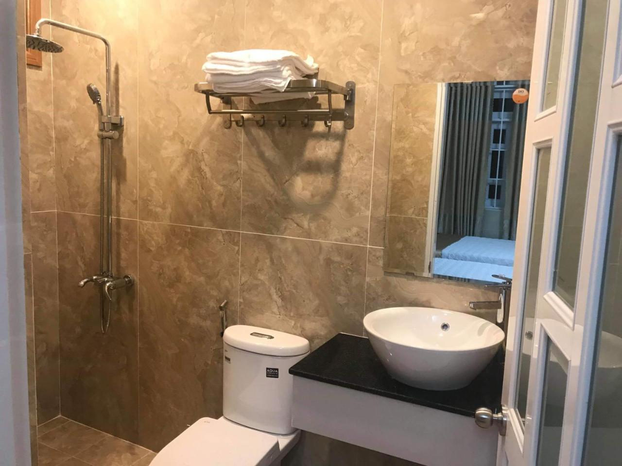 Hotel Hoai Anh 붕타우 외부 사진